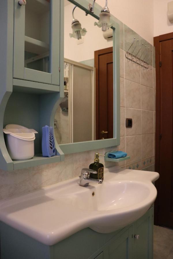Casa Andreea Vicino Al Centro Di Olbia Iun R5904 Apartman Kültér fotó