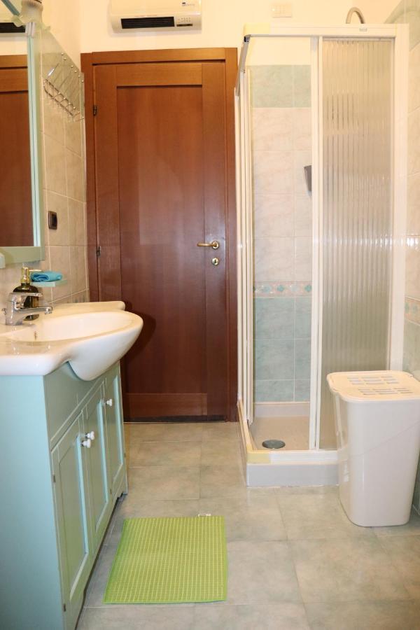 Casa Andreea Vicino Al Centro Di Olbia Iun R5904 Apartman Kültér fotó