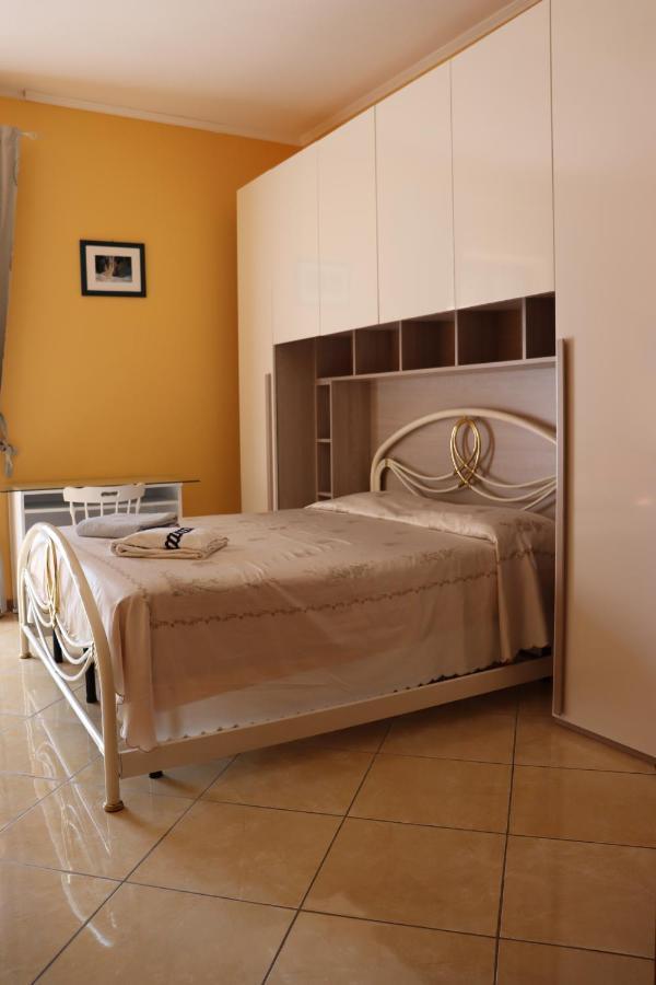 Casa Andreea Vicino Al Centro Di Olbia Iun R5904 Apartman Kültér fotó