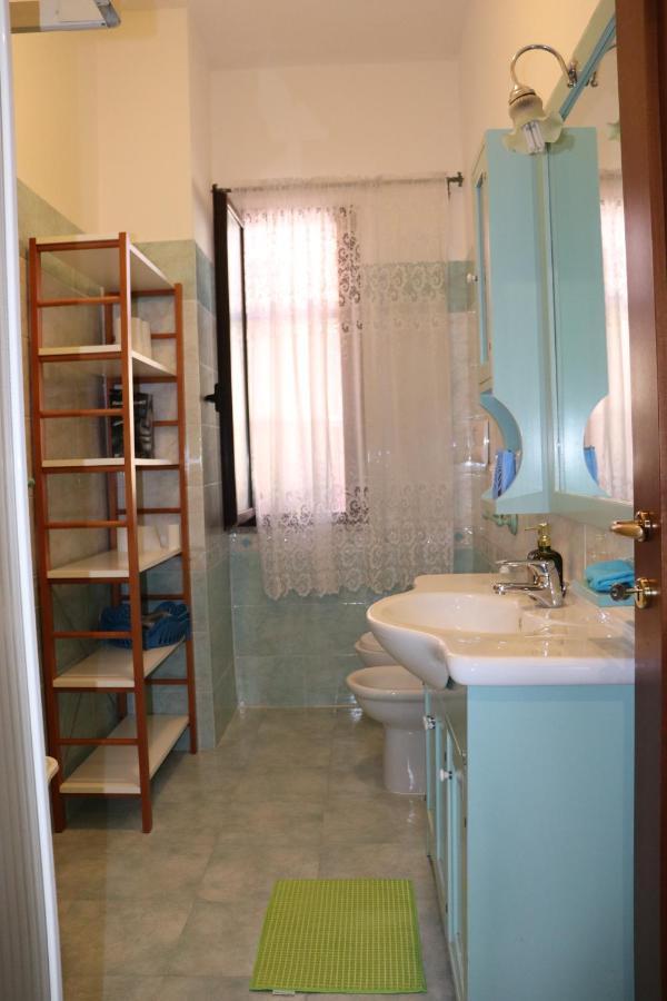 Casa Andreea Vicino Al Centro Di Olbia Iun R5904 Apartman Kültér fotó