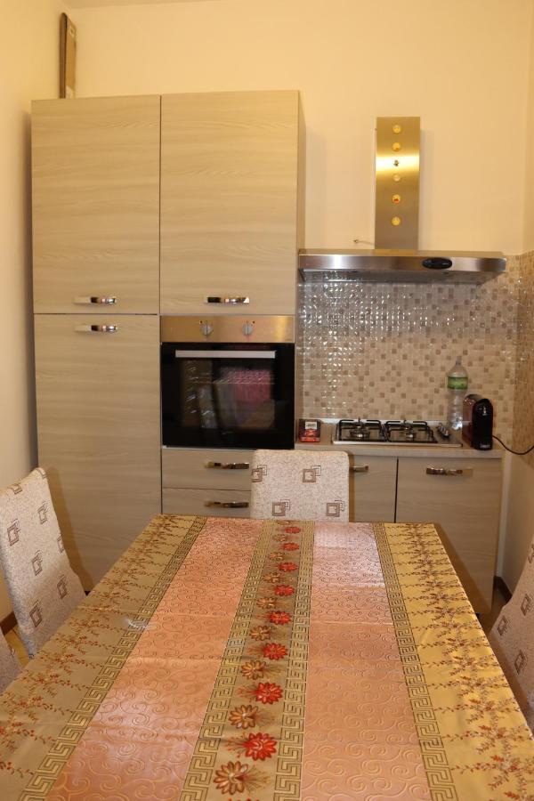 Casa Andreea Vicino Al Centro Di Olbia Iun R5904 Apartman Kültér fotó